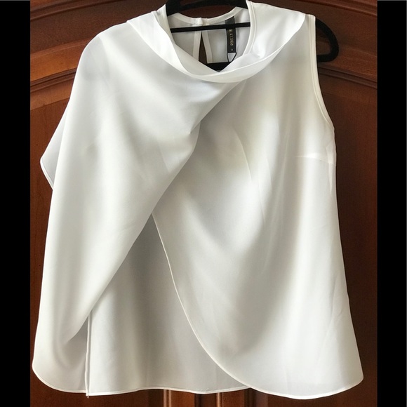 Ruffled White Sleeveless Top by Rebecca Tatti M - Picture 3 of 7